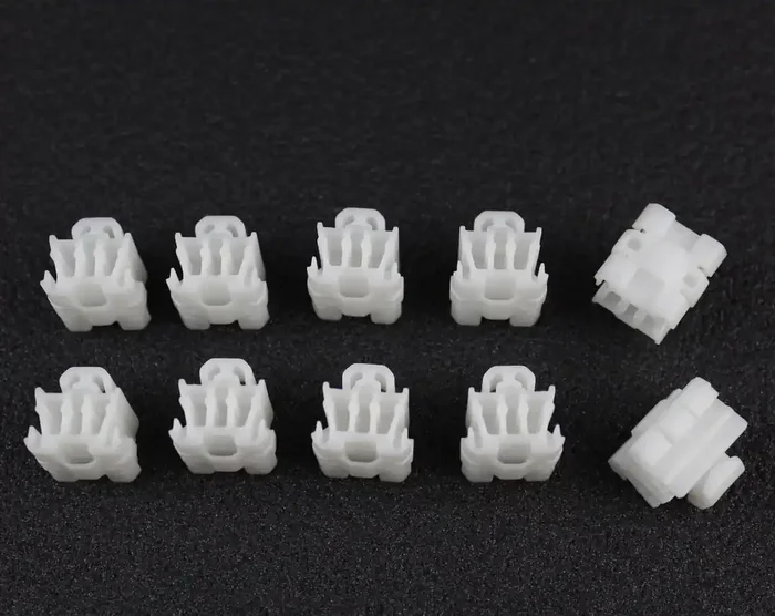 10x Halteklammer Klammer Klemme Clip Seitenleiste für Mercedes-Benz W, 9,90